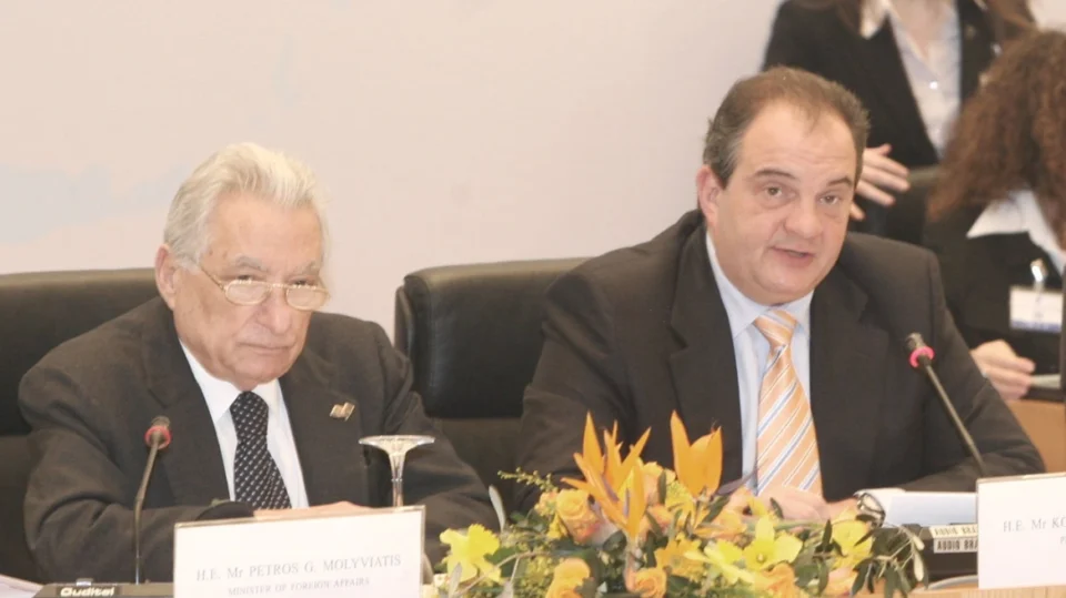 Karamanlis molyviatis